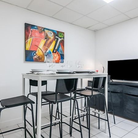 Triplex Magenta Quest Apartment Paris Exterior photo