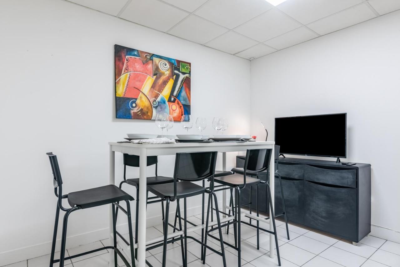 Triplex Magenta Quest Apartment Paris Exterior photo